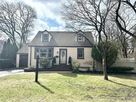 5 Slade Place Bay Shore NY 11706