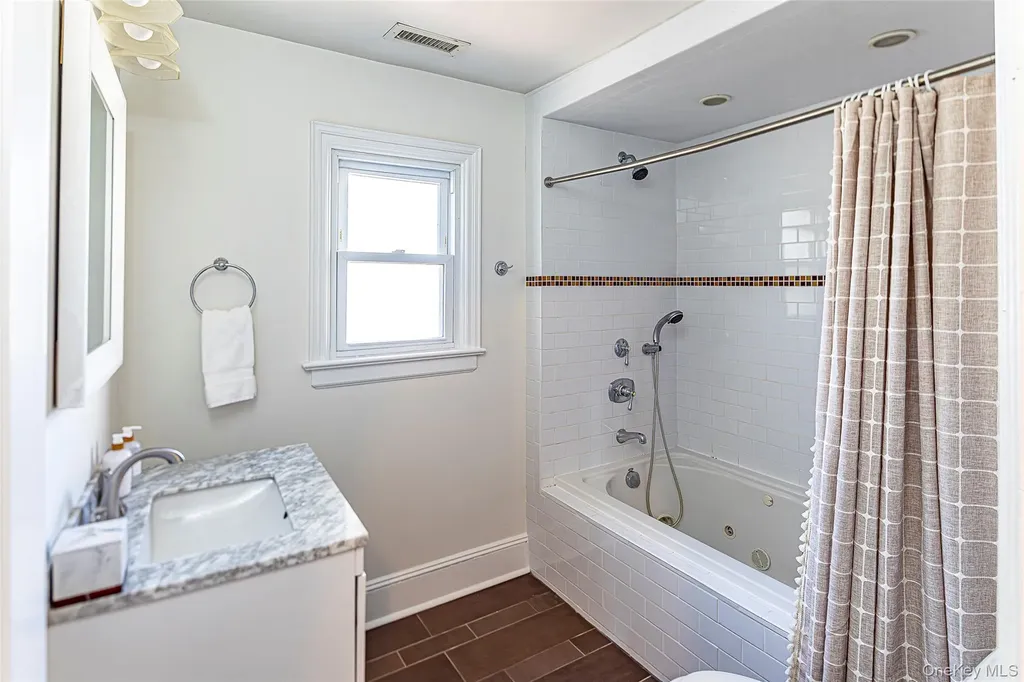 459 Bronxville Road Bronxville NY 10708