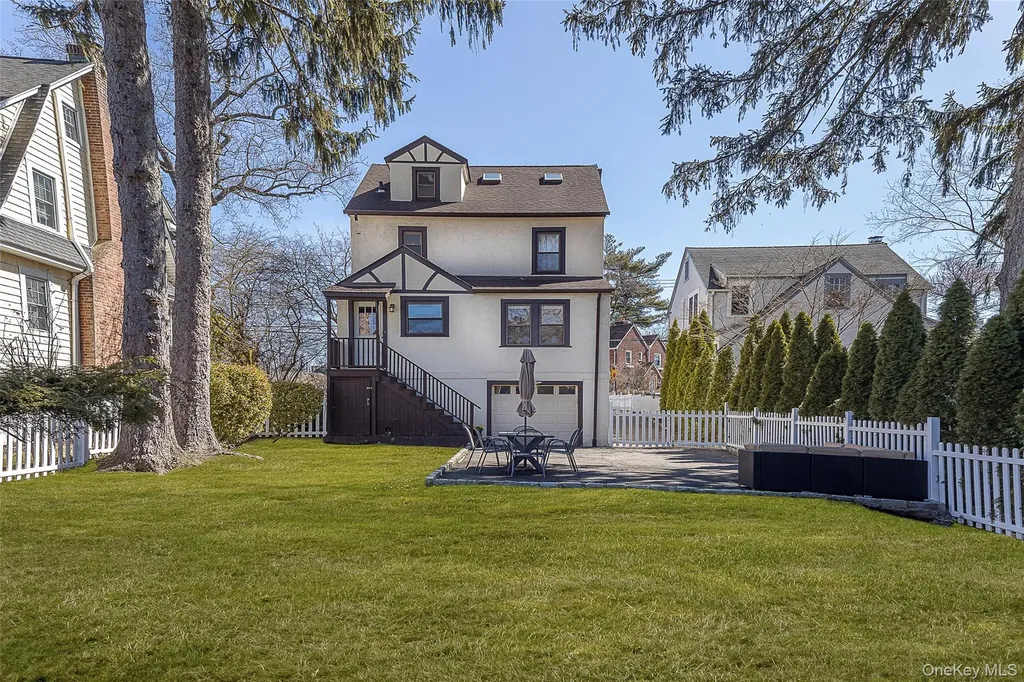 459 Bronxville Road Bronxville NY 10708