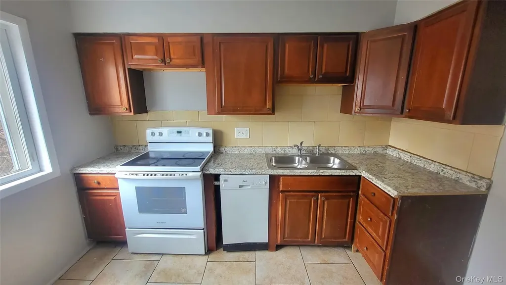 174 South Avenue Poughkeepsie NY 12601