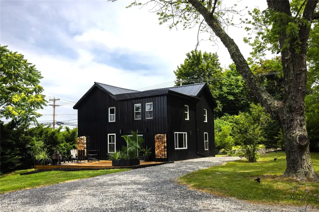 5628 State Route 9g Hudson NY 12534
