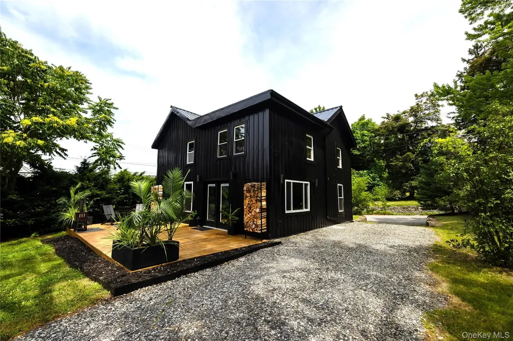 5628 State Route 9g Hudson NY 12534