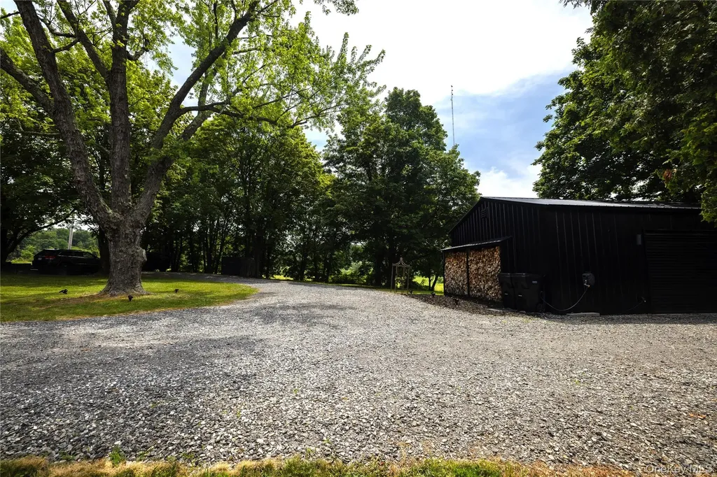 5628 State Route 9g Hudson NY 12534
