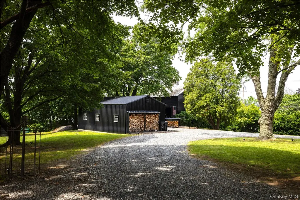 5628 State Route 9g Hudson NY 12534