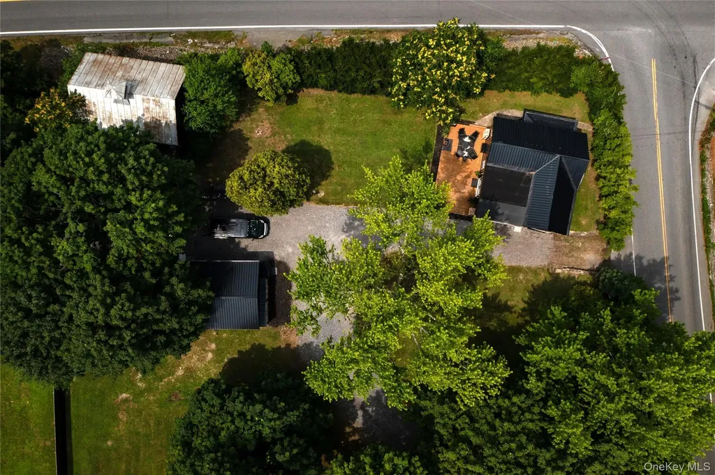 5628 State Route 9g Hudson NY 12534