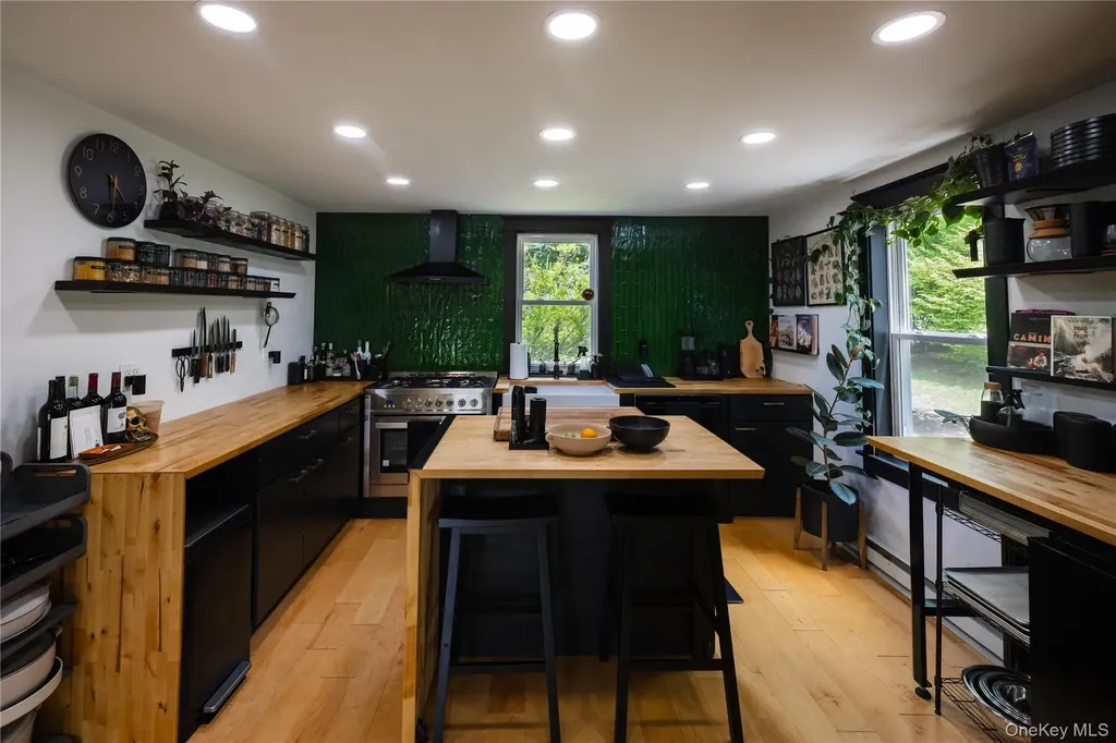5628 State Route 9g Hudson NY 12534