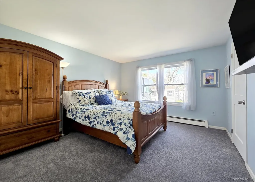 19 Appel Drive E Shirley NY 11967