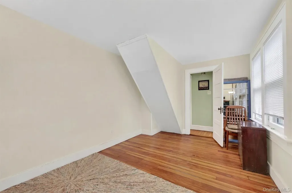13 Perry Trail Carmel NY 10512