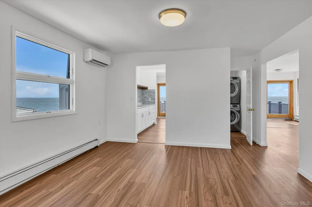 24 Milton Road Babylon NY 11702