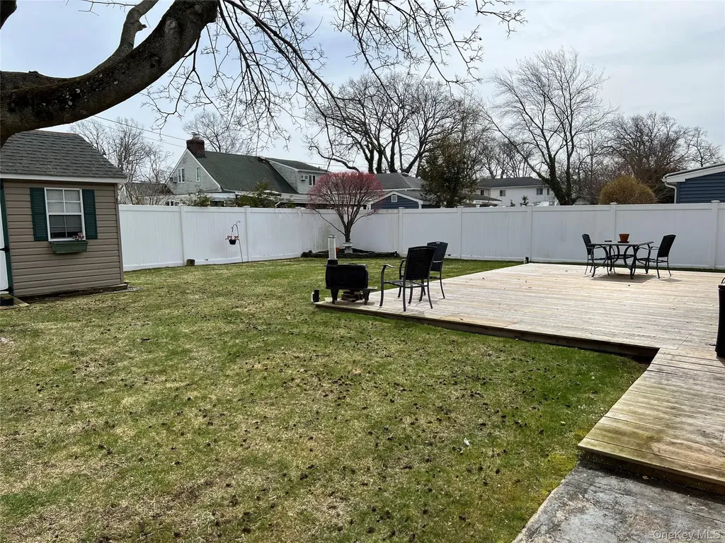 85 Riverside Avenue Massapequa NY 11758