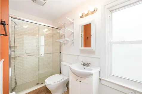39 N Chestnut Street Beacon NY 12508