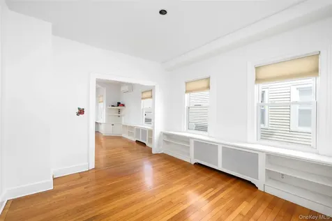 39 N Chestnut Street Beacon NY 12508