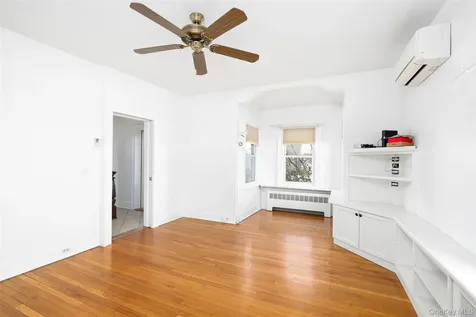 39 N Chestnut Street Beacon NY 12508