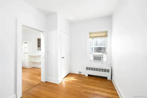 39 N Chestnut Street Beacon NY 12508