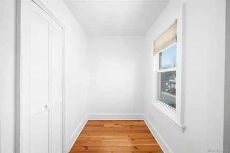 39 N Chestnut Street Beacon NY 12508