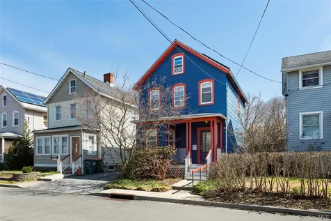 39 N Chestnut Street Beacon NY 12508