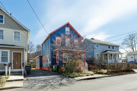 39 N Chestnut Street Beacon NY 12508