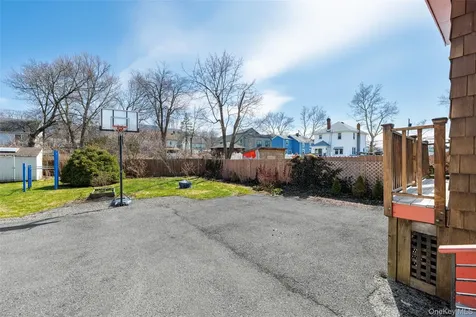39 N Chestnut Street Beacon NY 12508