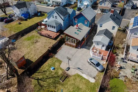 39 N Chestnut Street Beacon NY 12508