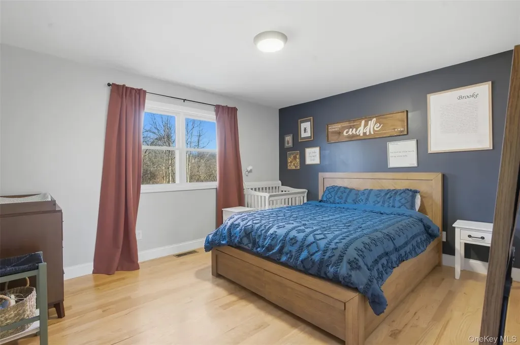 849 S Plank Road Slate Hill NY 10973
