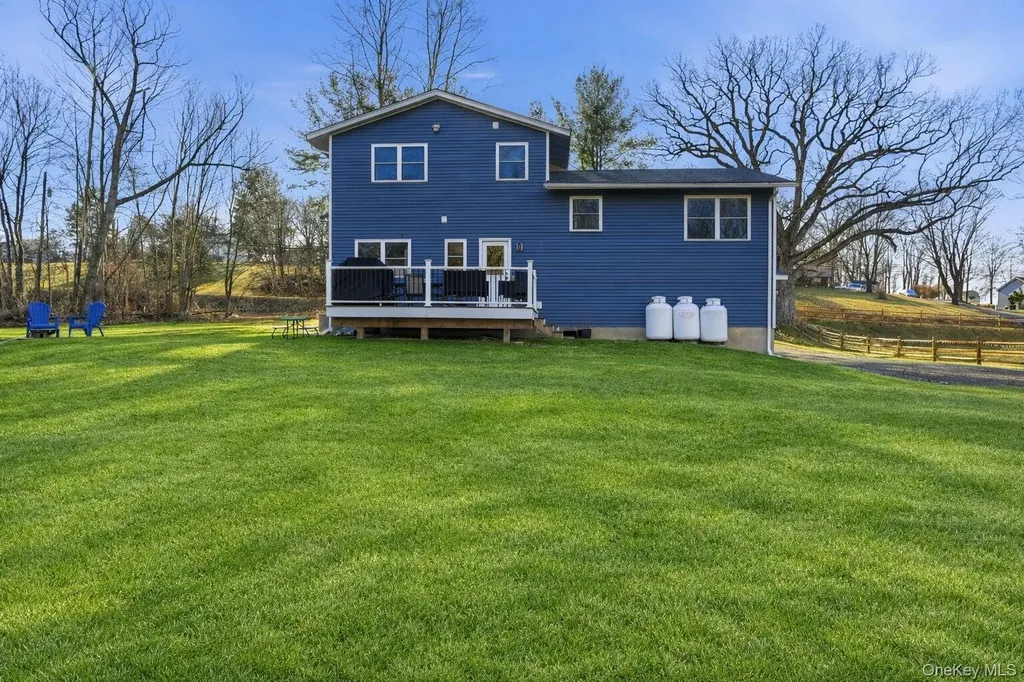 849 S Plank Road Slate Hill NY 10973