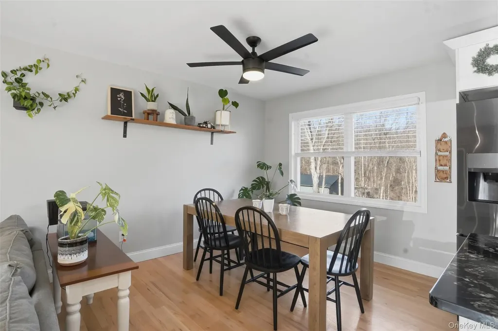 849 S Plank Road Slate Hill NY 10973