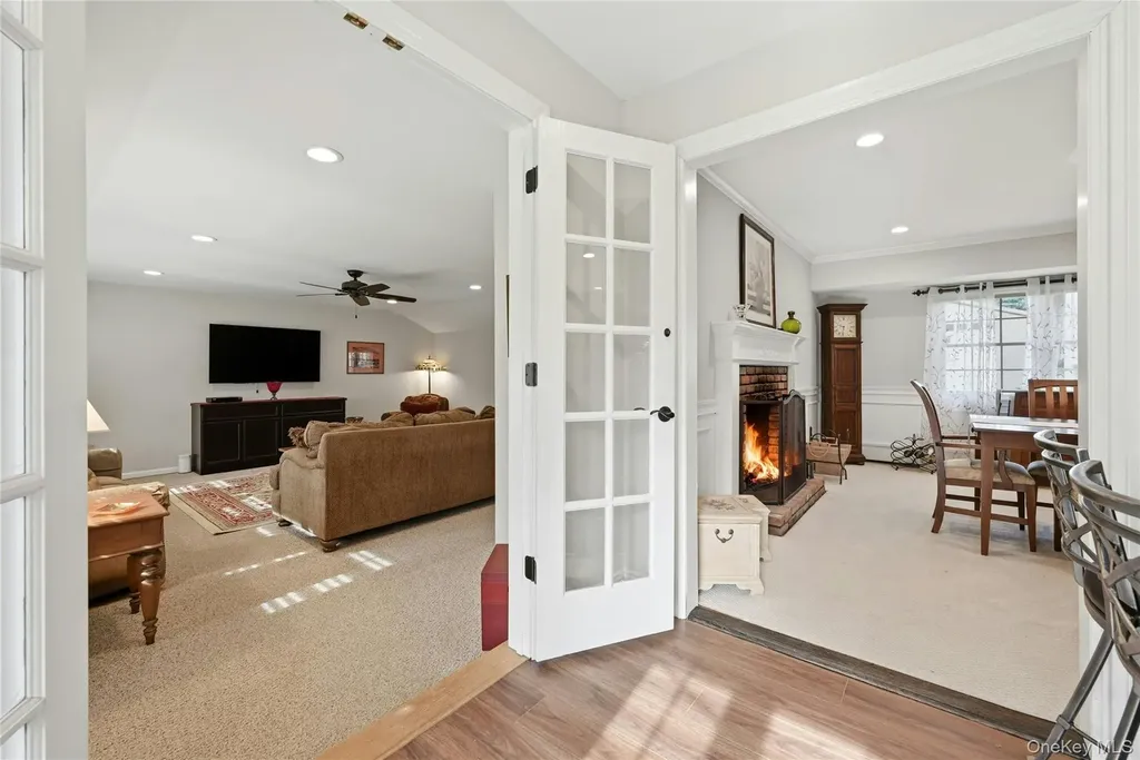 8 Kemswick Drive Stony Brook NY 11790
