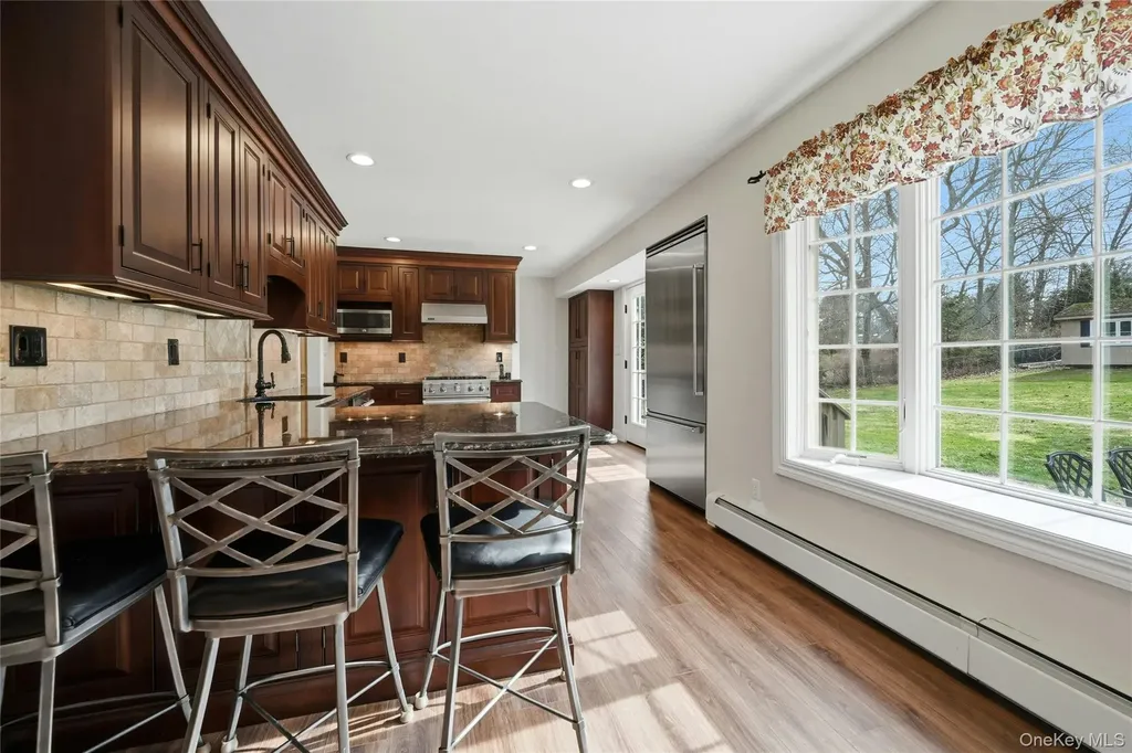 8 Kemswick Drive Stony Brook NY 11790