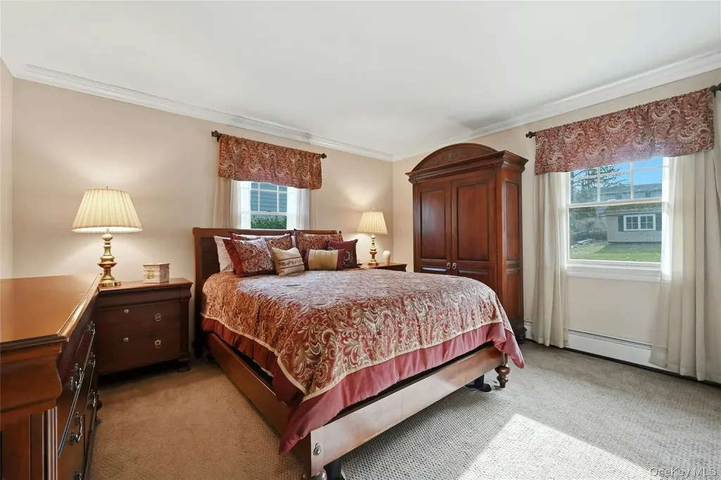 8 Kemswick Drive Stony Brook NY 11790