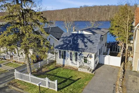 203 Lake Shore Drive Mahopac NY 10541