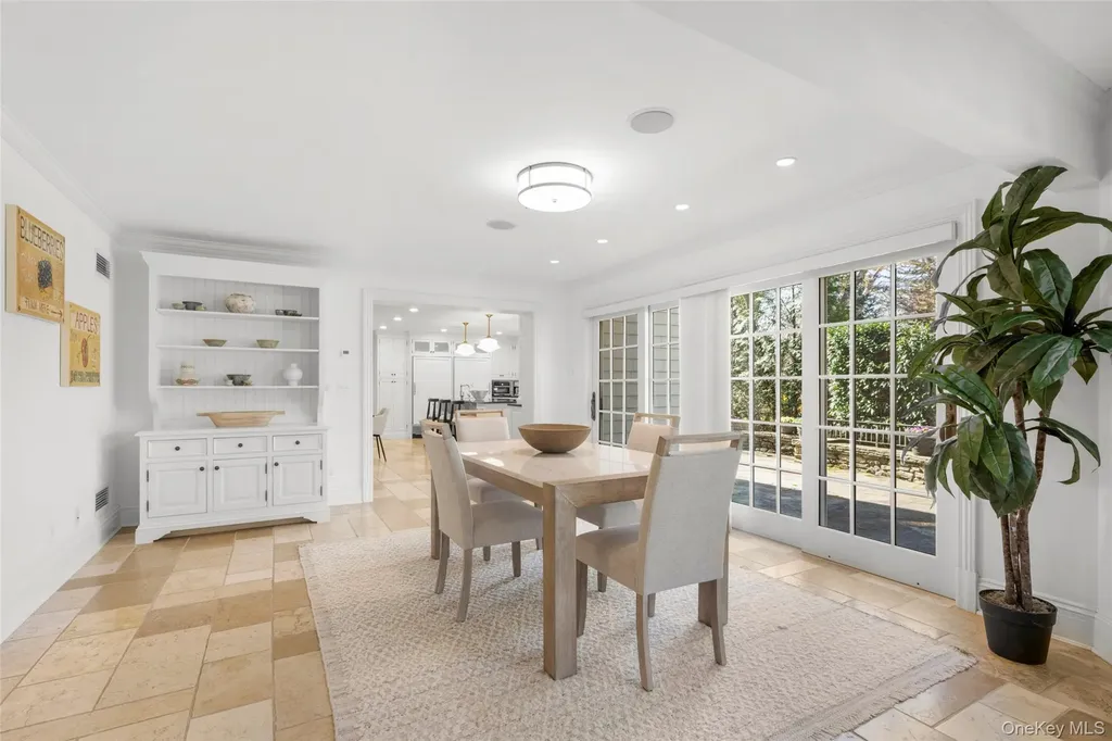 20 Oxford Road Scarsdale NY 10583