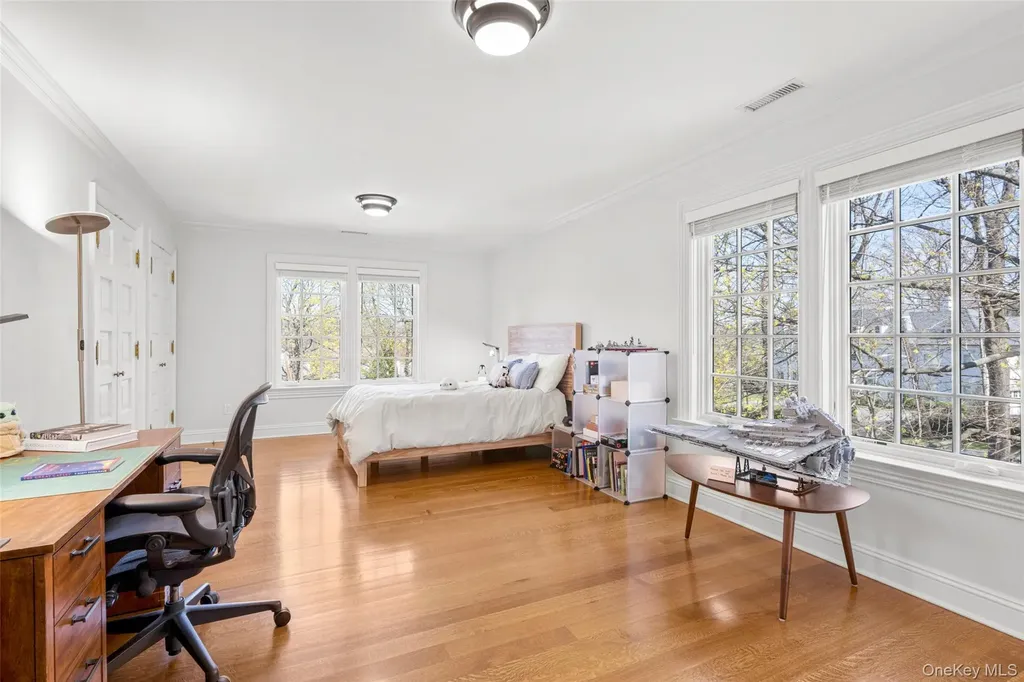 20 Oxford Road Scarsdale NY 10583