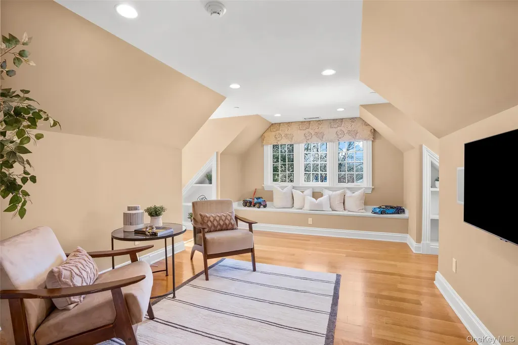 20 Oxford Road Scarsdale NY 10583