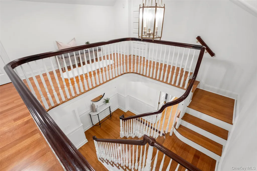 20 Oxford Road Scarsdale NY 10583