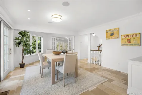 20 Oxford Road Scarsdale NY 10583