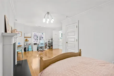 20 Oxford Road Scarsdale NY 10583
