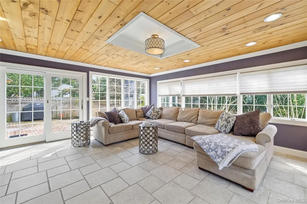 43 Webster Street Malverne NY 11565