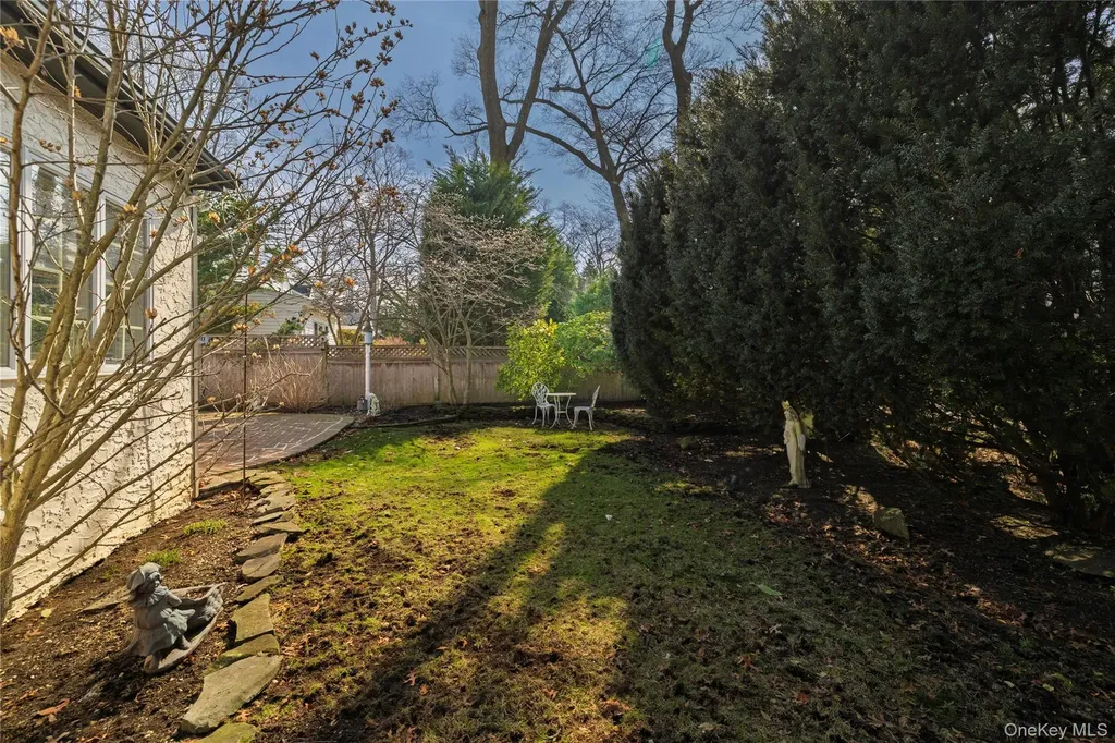 43 Webster Street Malverne NY 11565