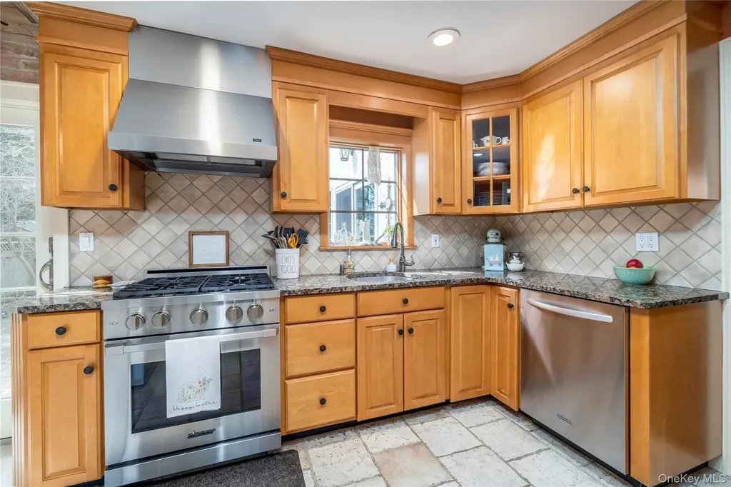 43 Webster Street Malverne NY 11565