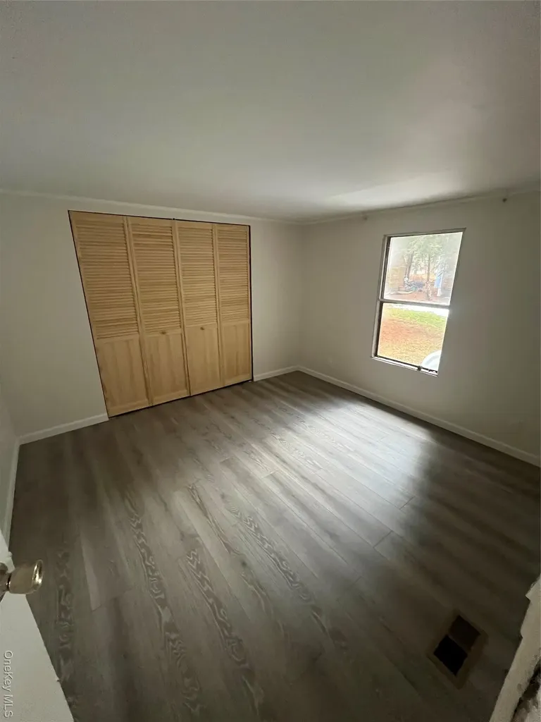 30 Soho Circle Fallsburg NY 12759