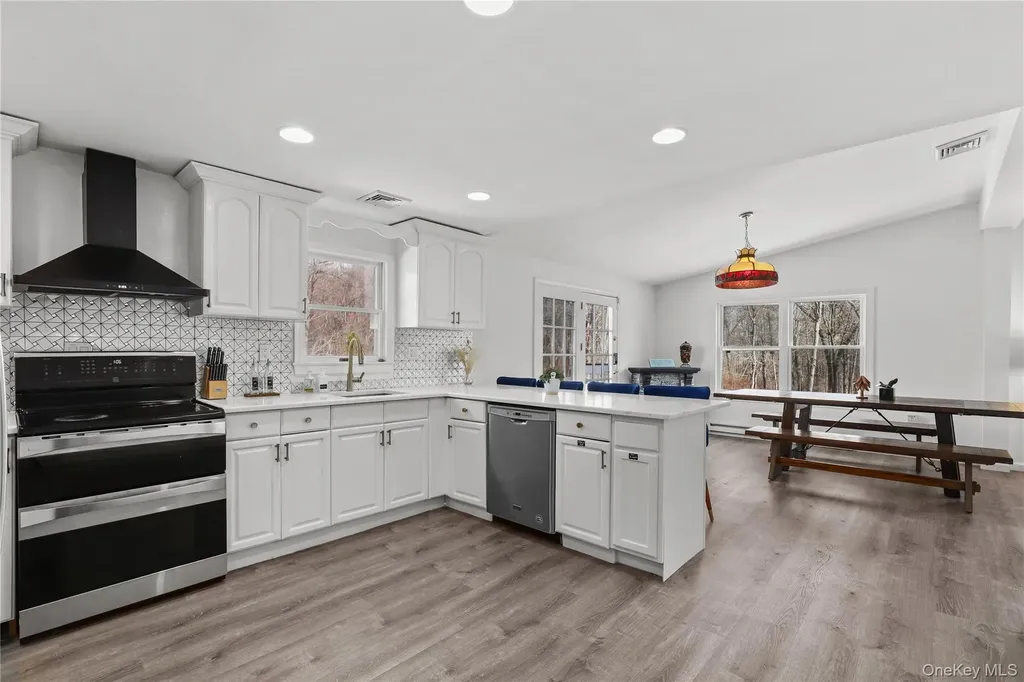 10 Vernon Drive Carmel NY 10512