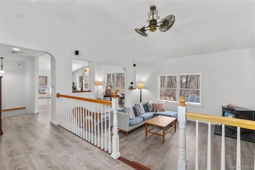 10 Vernon Drive Carmel NY 10512