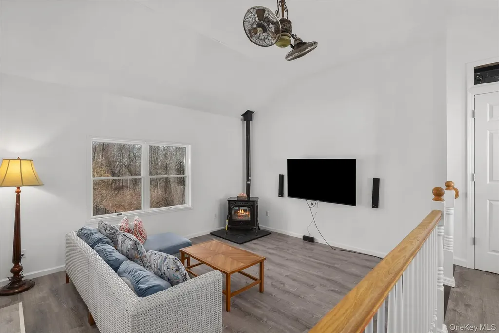 10 Vernon Drive Carmel NY 10512