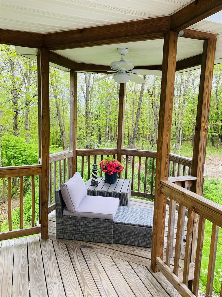 10 Vernon Drive Carmel NY 10512