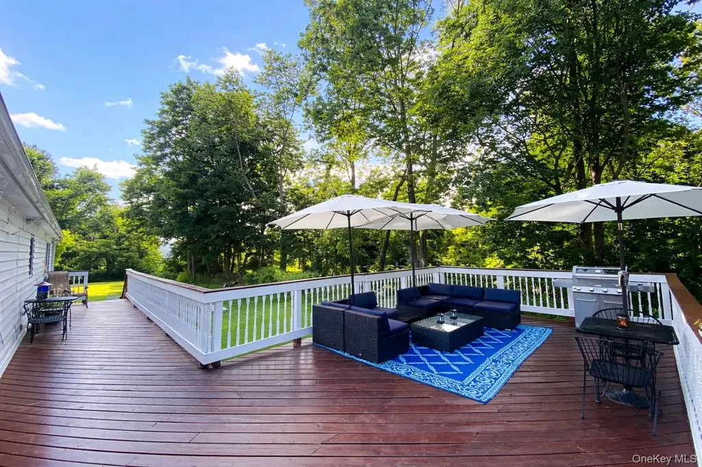 10 Vernon Drive Carmel NY 10512