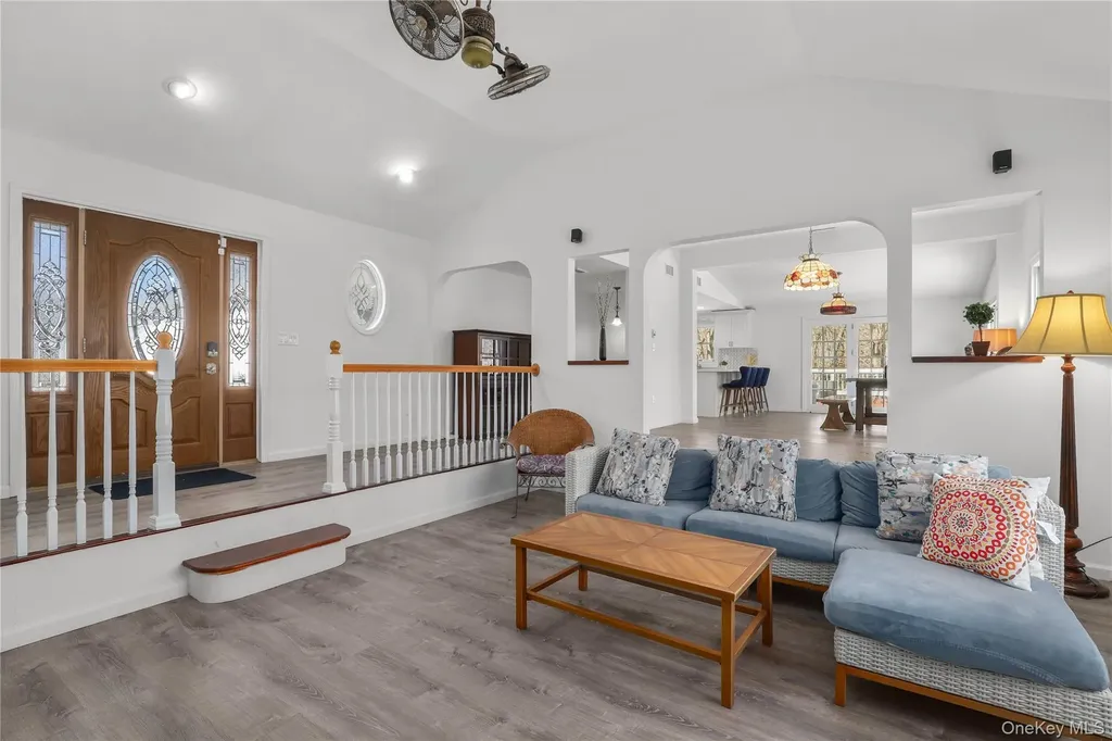 10 Vernon Drive Carmel NY 10512