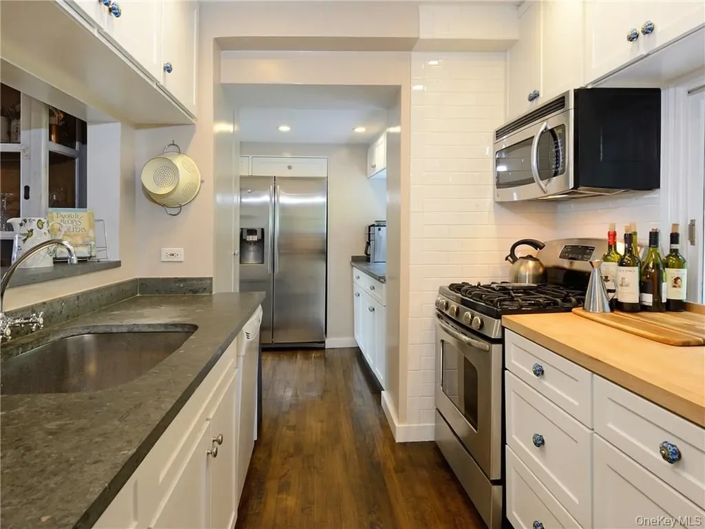 1007 Route 9w Nyack NY 10960