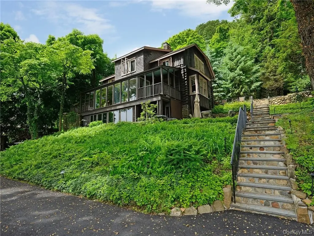 1007 Route 9w Nyack NY 10960