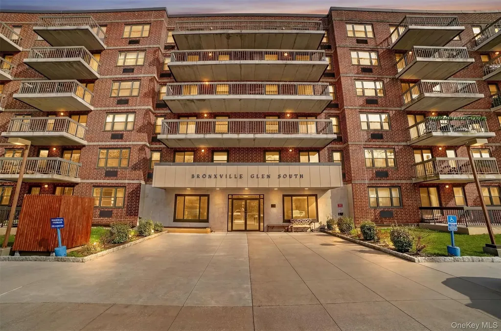 1376 Midland Avenue Bronxville NY 10708