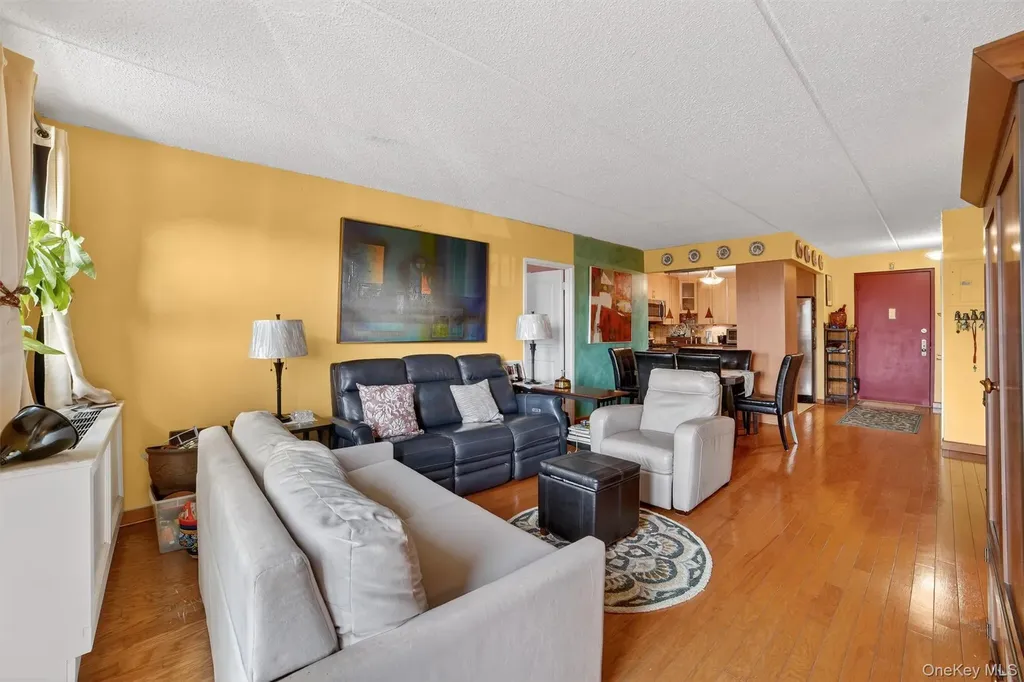 1376 Midland Avenue Bronxville NY 10708